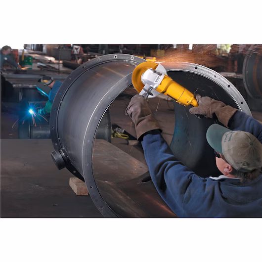 DEWALT Angle Grinder:180mm (7") / 2200W